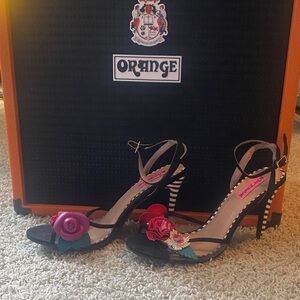 Betsey Johnson Black and white strappy Heels with Colorful Floral Accents